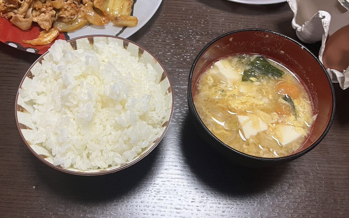 ご飯とみそ汁